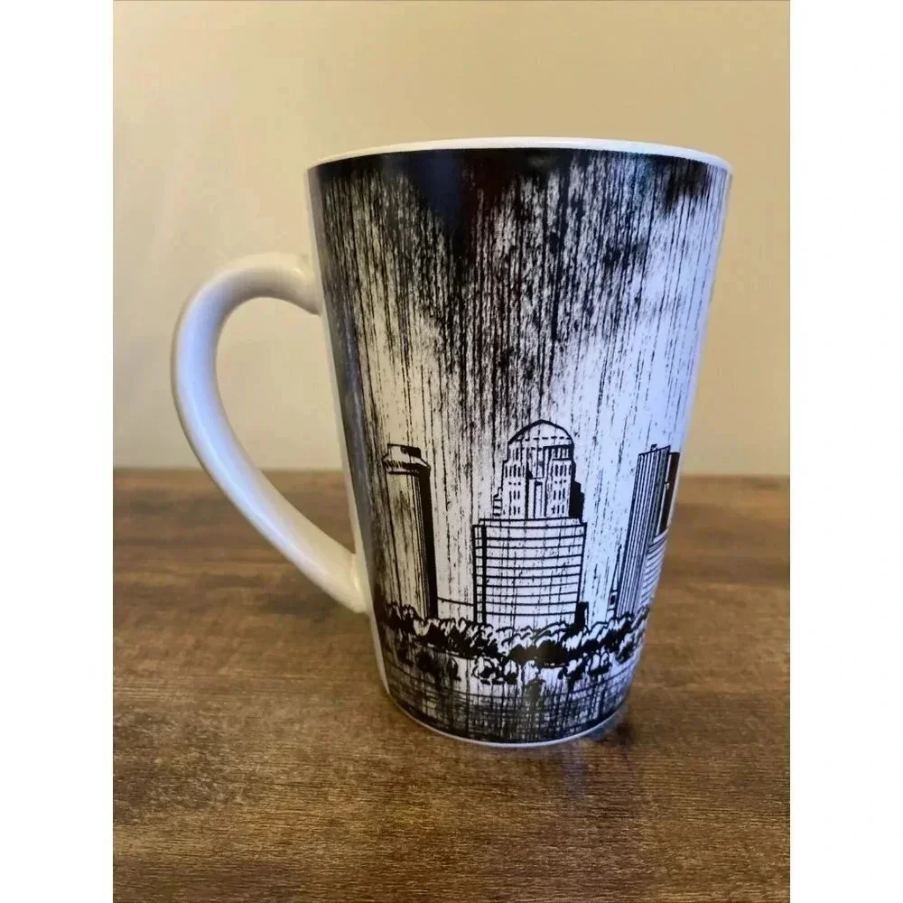 St. Louis Missouri Famous Gateway Arch Skyline Coffee Mug Cup - Picture 4 of 6